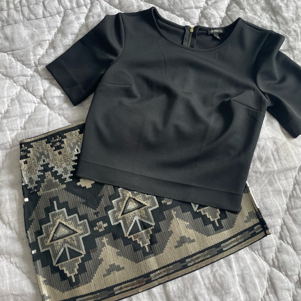 Black cropped red and sequined skirt